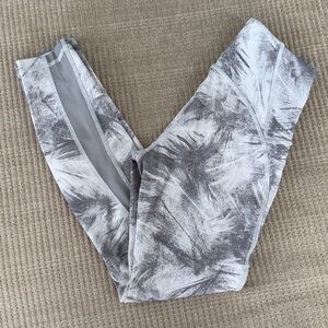Lululemon size 4 leggings